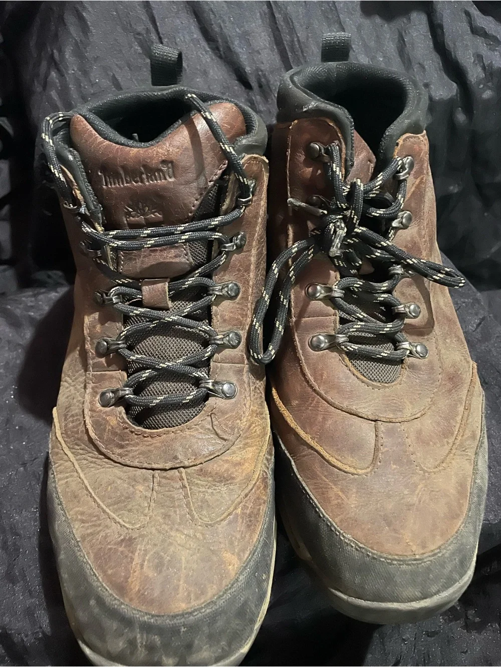 timberland  Brown Leather Hiking Boots Size 6.5- Durable Outdoor Footwear